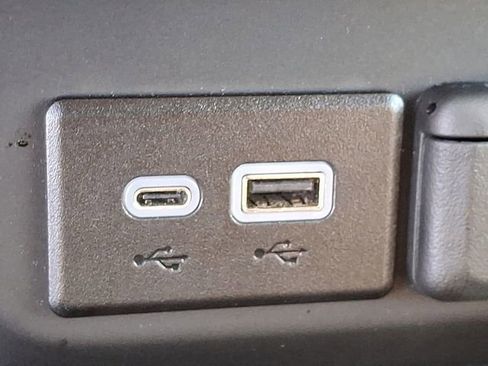 Used 2024 GMC Sierra 1500 Pro w/ Pro Value Package image 23