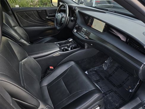 Used 2020 Lexus LS 500 image 18