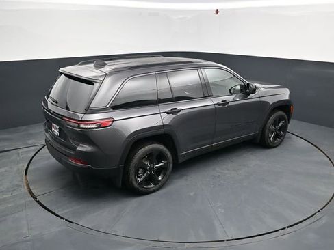 New 2026 Jeep Grand Cherokee Limited AWD/4WD image 51