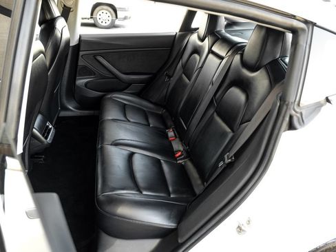 Used 2019 Tesla Model 3 Long Range AWD/4WD image 39