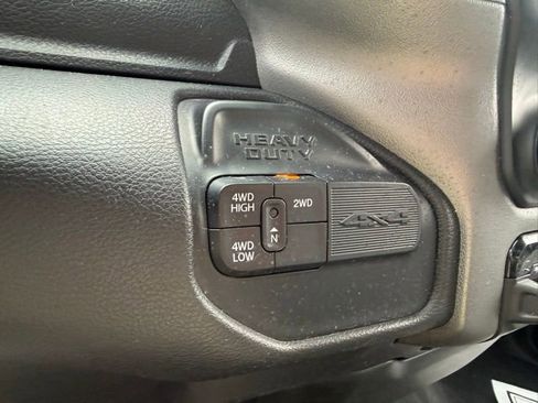 Used 2020 RAM 2500 Big Horn image 26