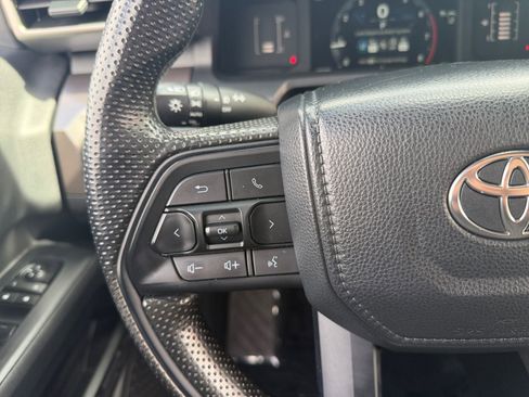 Certified 2024 Toyota Tacoma SR5 image 21