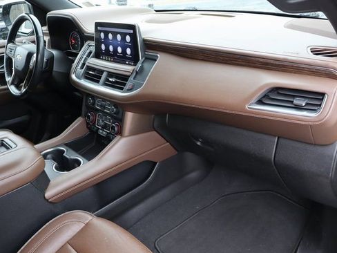 Used 2021 Chevrolet Suburban High Country w/ Premium Package image 42