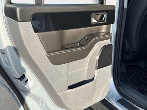 Used 2024 INEOS Grenadier Base image 15