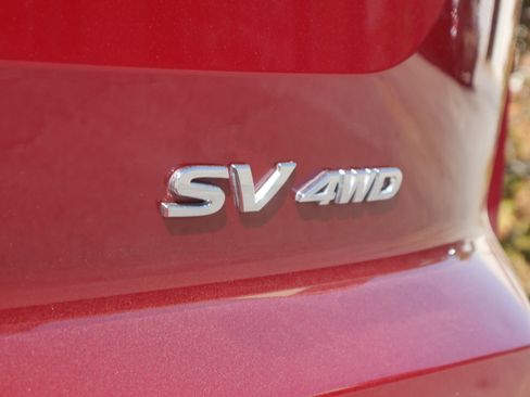 Certified 2024 Nissan Pathfinder SV image 17