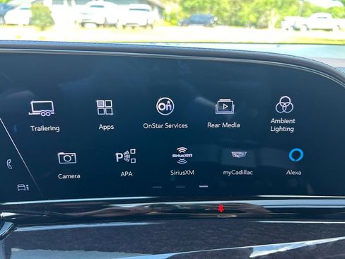 Used 2022 Cadillac Escalade Premium Luxury Platinum RWD image 34