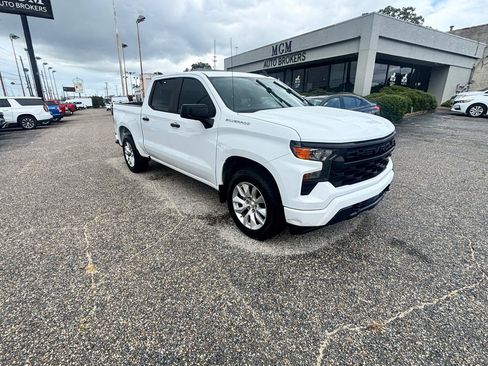 Used 2022 Chevrolet Silverado 1500 Custom RWD image 25