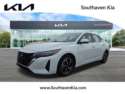 Used 2024 Nissan Sentra SV image 1