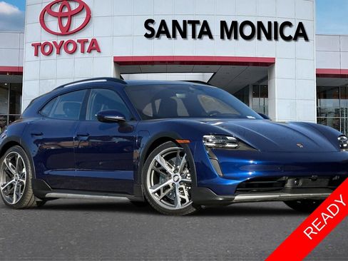 Used 2023 Porsche Taycan 4S image 2