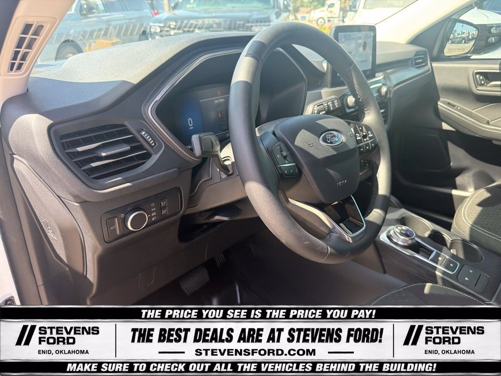 Used 2023 Ford Escape Active FWD image 19