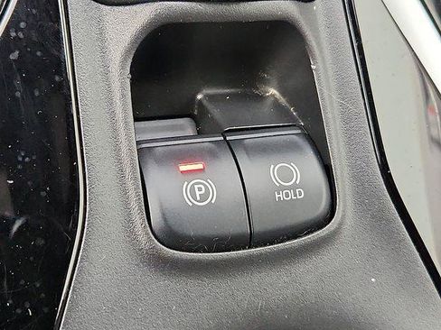 Certified 2020 Toyota Corolla SE FWD image 22