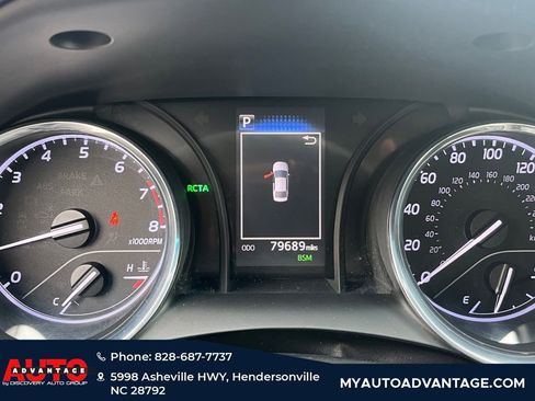 Used 2020 Toyota Camry LE w/ Convenience Package image 12