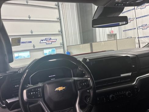 Used 2024 Chevrolet Silverado 3500 LT w/ Convenience Package AWD/4WD image 2