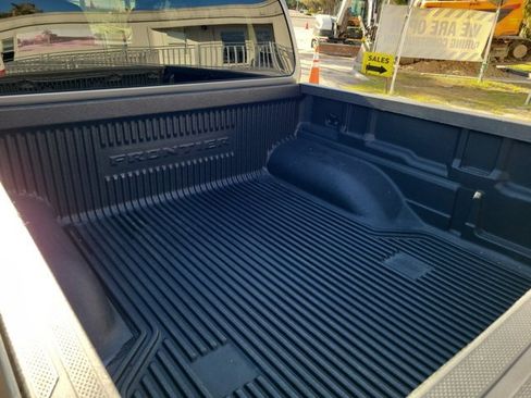 Certified 2024 Nissan Frontier SV image 15