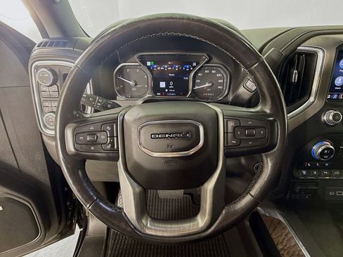 Used 2021 GMC Sierra 2500 Denali w/ Denali Ultimate Package image 11