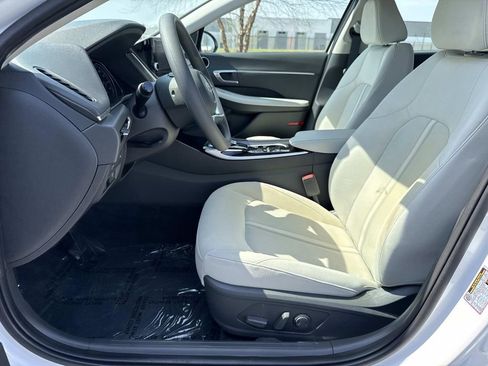 Used 2023 Hyundai Sonata SEL FWD image 24