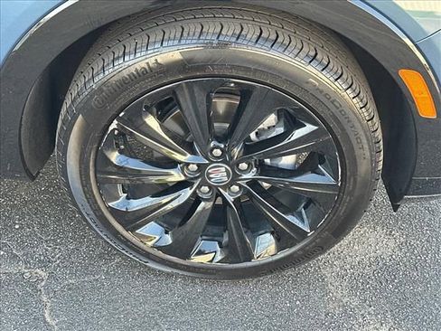 Certified 2025 Buick Envista Sport Touring w/ Experience Buick Package FWD image 31