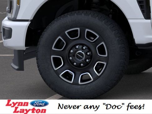 New 2026 Ford F250 Platinum AWD/4WD image 19