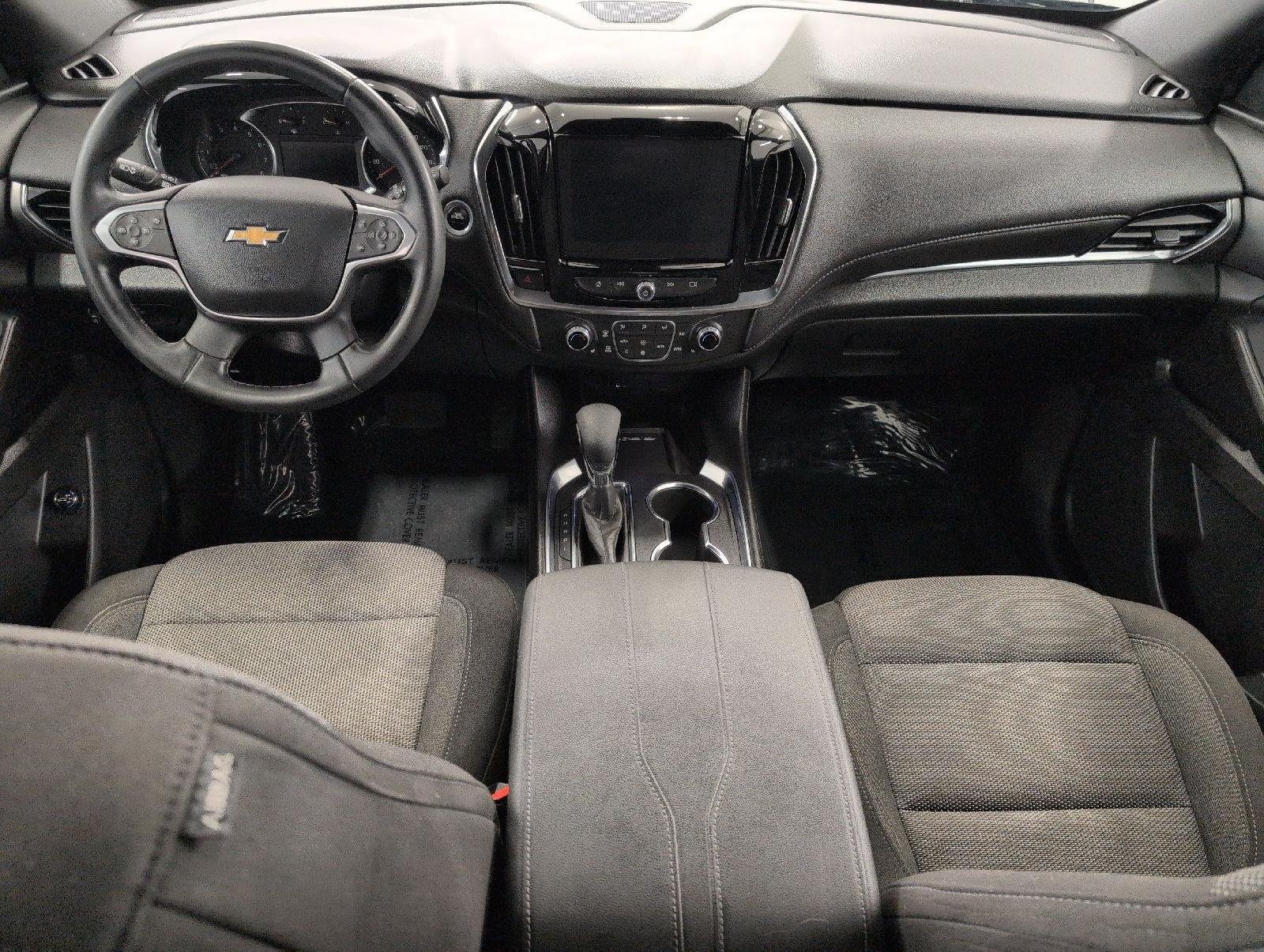 Used 2023 Chevrolet Traverse LT AWD/4WD image 6