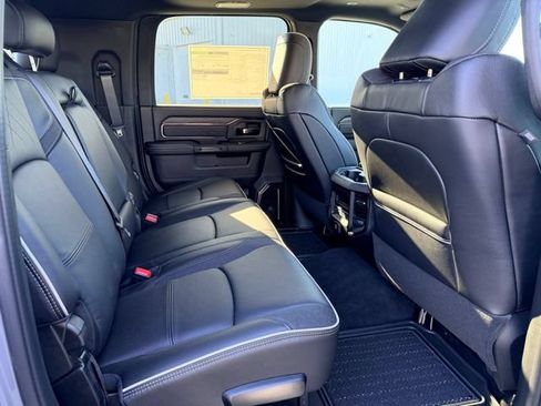 New 2026 RAM 2500 Limited AWD/4WD image 26