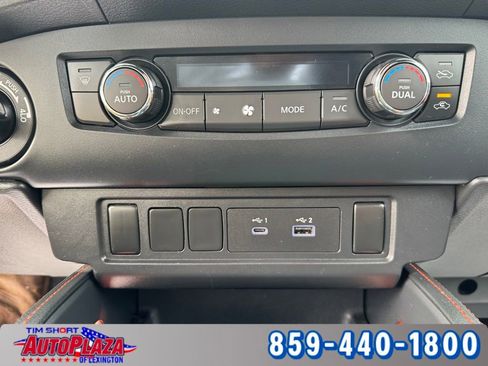 Used 2022 Nissan Frontier PRO-4X w/ Off-Road Protection Package image 31