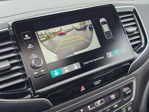 Certified 2024 Honda Ridgeline TrailSport image 34