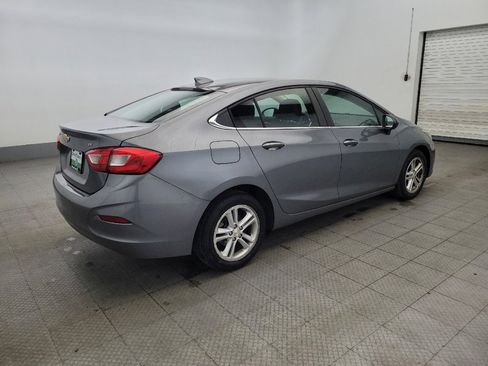 Used 2018 Chevrolet Cruze LT FWD image 10