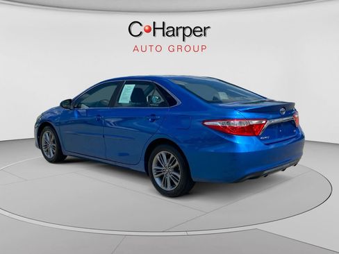 Used 2017 Toyota Camry SE FWD image 5