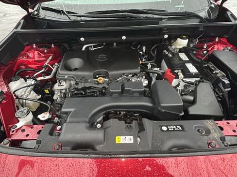 Used 2024 Toyota RAV4 XLE w/ Convenience Package image 39