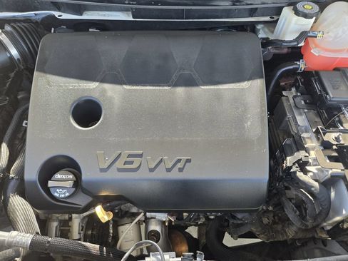 Used 2019 Buick Enclave Avenir w/ Avenir Technology Package FWD image 31