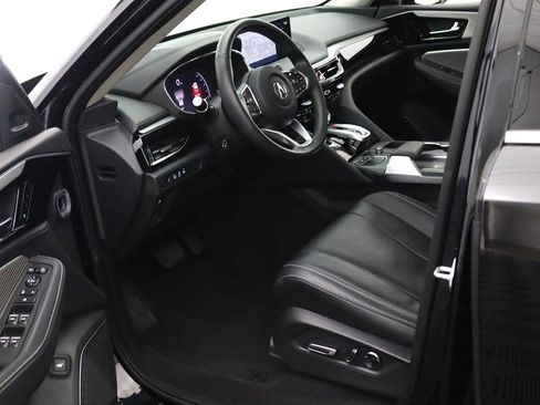 Used 2023 Acura MDX SH-AWD w/ Technology Package image 16