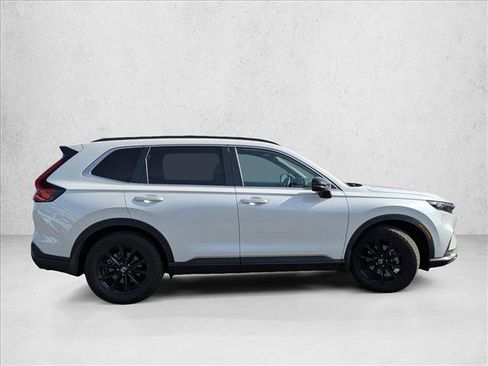 Used 2023 Honda CR-V Sport image 4