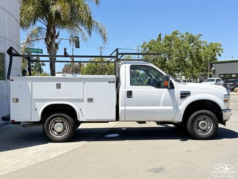 Used 2010 Ford F250 XLT AWD/4WD image 6