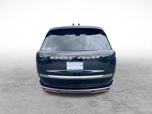 Used 2025 Land Rover Range Rover SE AWD/4WD image 6