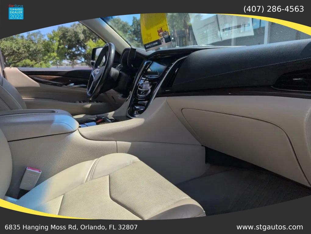 Used 2018 Cadillac Escalade Premium Luxury AWD/4WD image 29