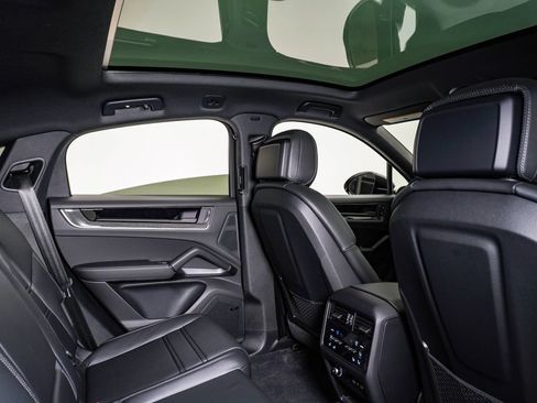 New 2026 Porsche Cayenne S AWD/4WD image 16