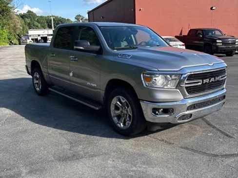 Used 2020 RAM 1500 Big Horn AWD/4WD image 5