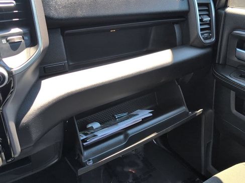 Used 2025 RAM 2500 Big Horn AWD/4WD image 25