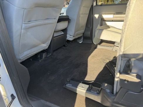 Used 2015 Ford F250 XLT image 25