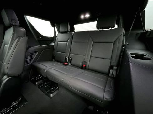 Used 2023 Chevrolet Tahoe Z71 image 17