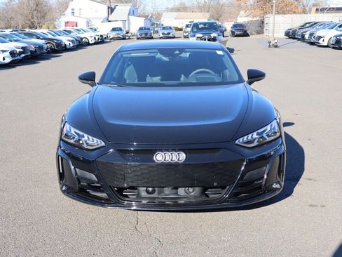 Used 2023 Audi e-tron GT Premium Plus image 2