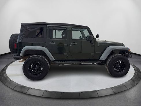 Used 2011 Jeep Wrangler Unlimited Sport image 4