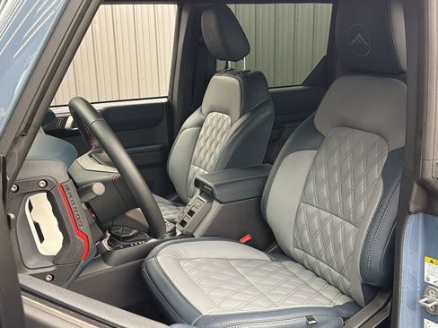 Used 2025 Ford Bronco Heritage Edition image 32