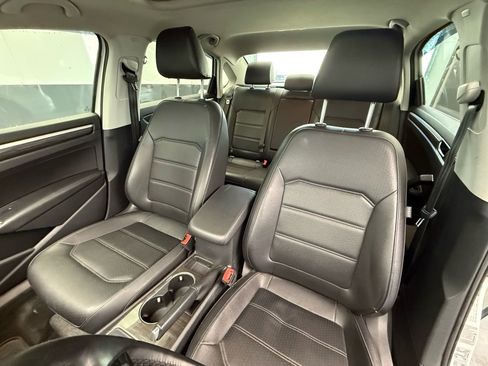 Used 2018 Volkswagen Passat 2.0T SE image 41