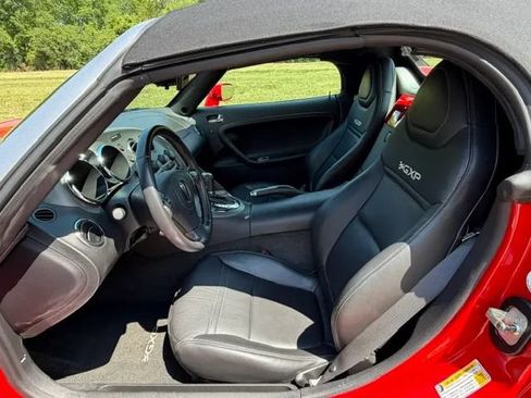 Used 2007 Pontiac Solstice GXP w/ Premium Package RWD image 19