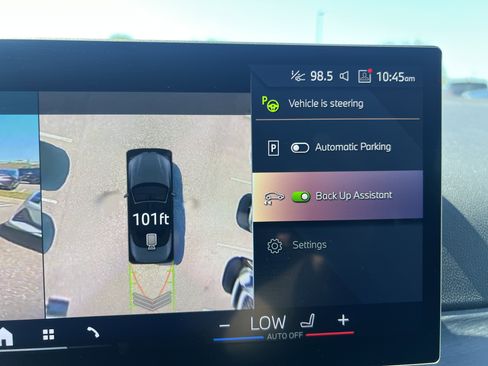 Used 2025 BMW 430i Convertible RWD image 17