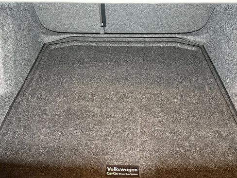 Used 2024 Volkswagen Jetta SE image 22