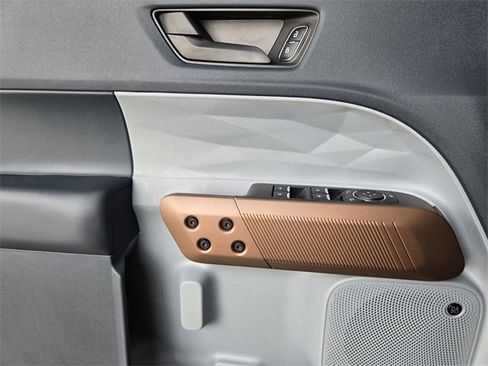 Used 2024 Ford Maverick Lariat w/ 4K Tow Package image 21