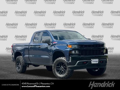 Used 2019 Chevrolet Silverado 1500 Custom Trail Boss w/ Custom Convenience Package AWD/4WD image 1