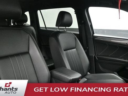 Used 2024 Volkswagen Tiguan SE R-Line AWD/4WD image 17
